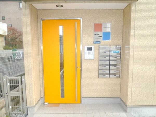 エントランス(★安心のオートロック付★)