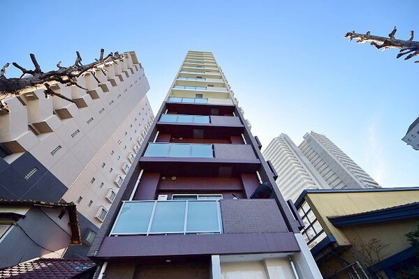 外観(タウンハウジング府中店まで)