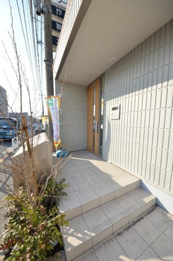 エントランス(外観・共用部分)