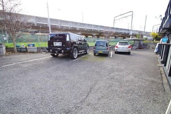 駐車場(★お部屋探しは、タウンハウジング多摩センター店へ★)