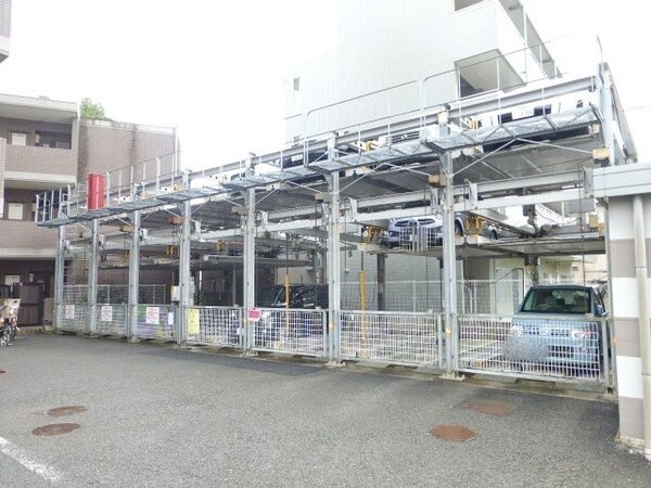 駐車場(★機械式駐車場です★)