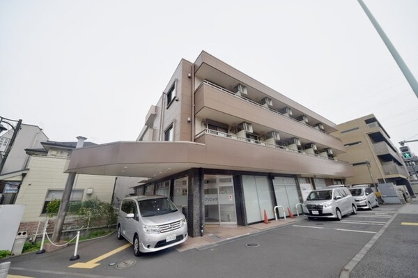 外観(★駅目の前ですよ★)