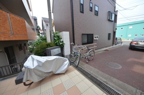 駐車場(外観・共用部分)