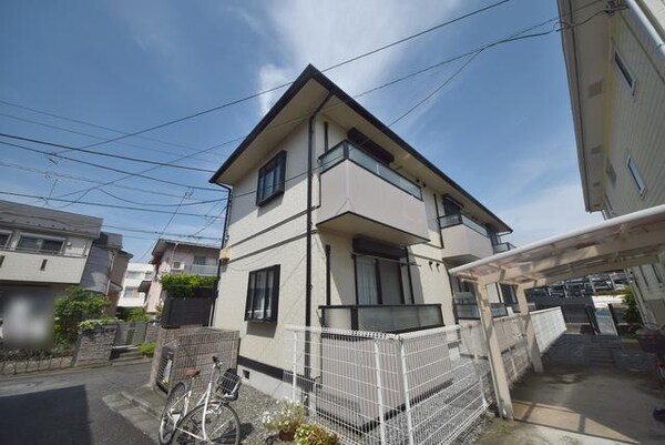 外観(★準特急停車駅千歳烏山駅徒歩11分生活に便利です★)