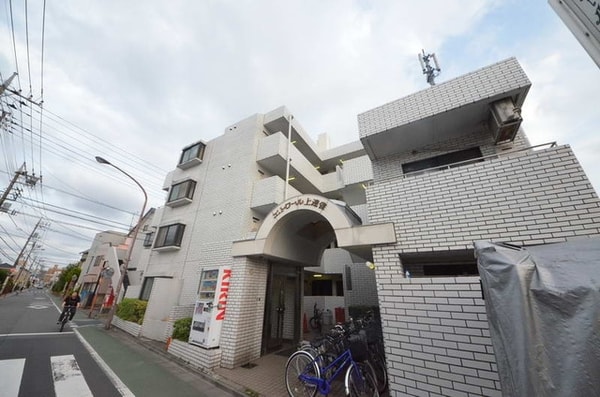 エントランス(外観)