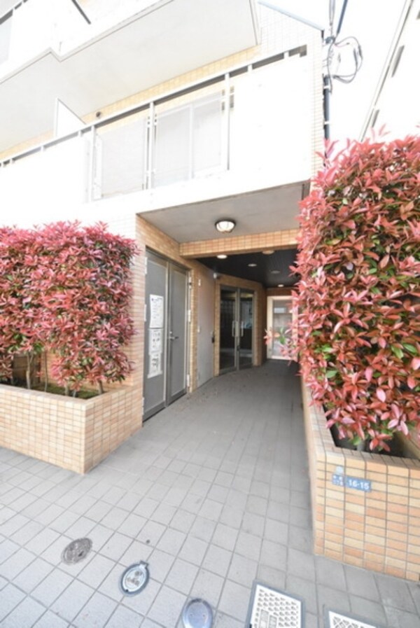 エントランス(エントランス)