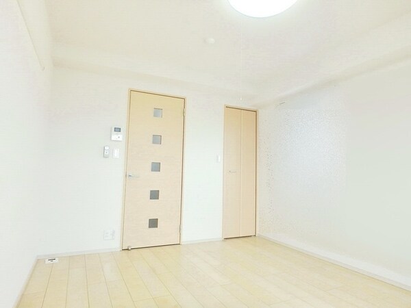 その他室内・内装(★洋室広々8帖★)