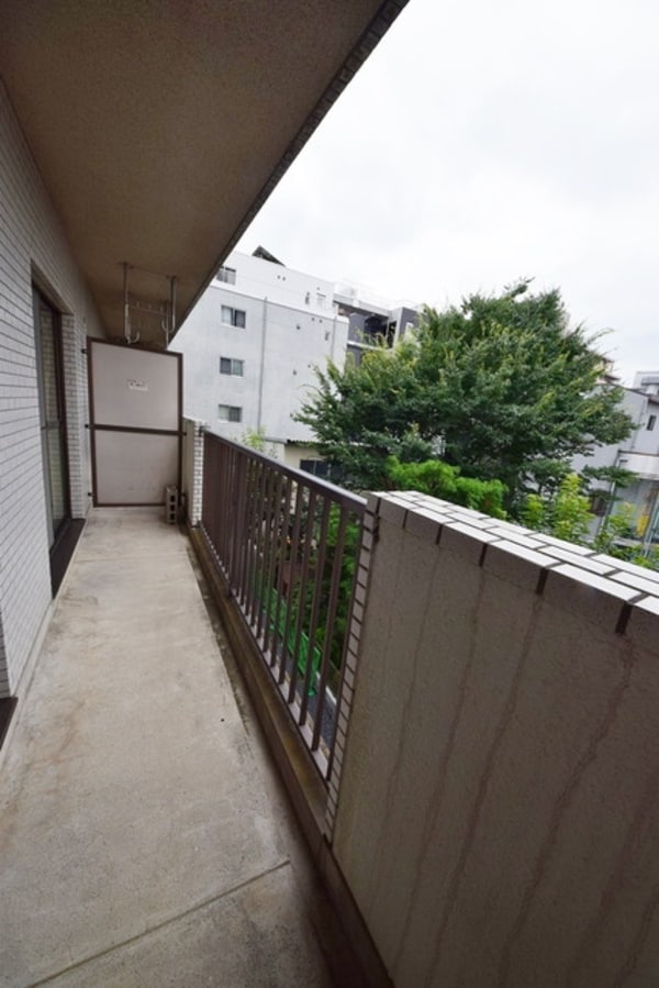 設備(★布団も楽に干せますね★)