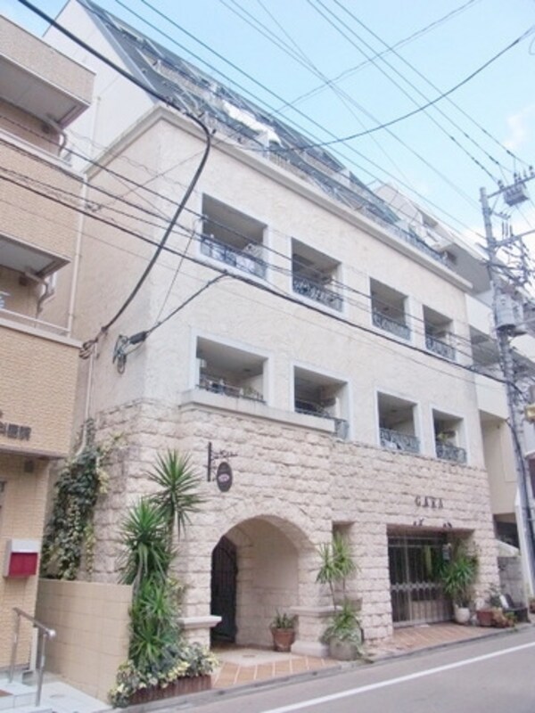 外観(★南向き・日当り住環境良好★)