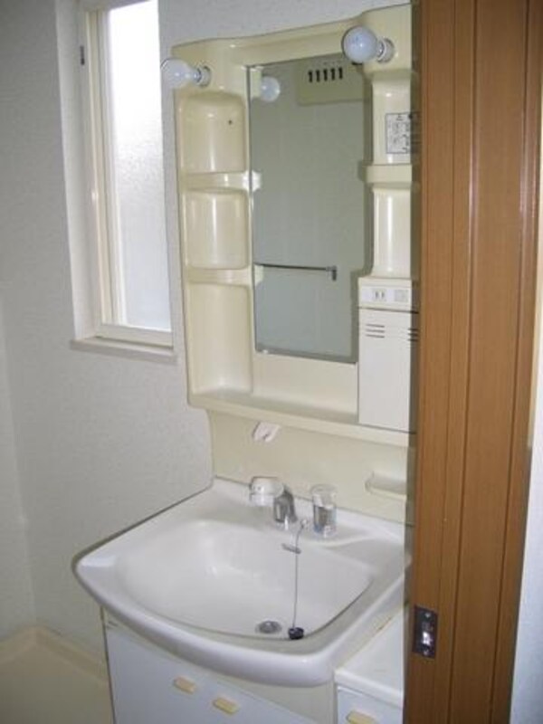 洗面(★お部屋探しはタウンハウジング稲田堤店まで★)