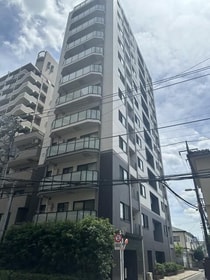 プレシス府中の外観写真