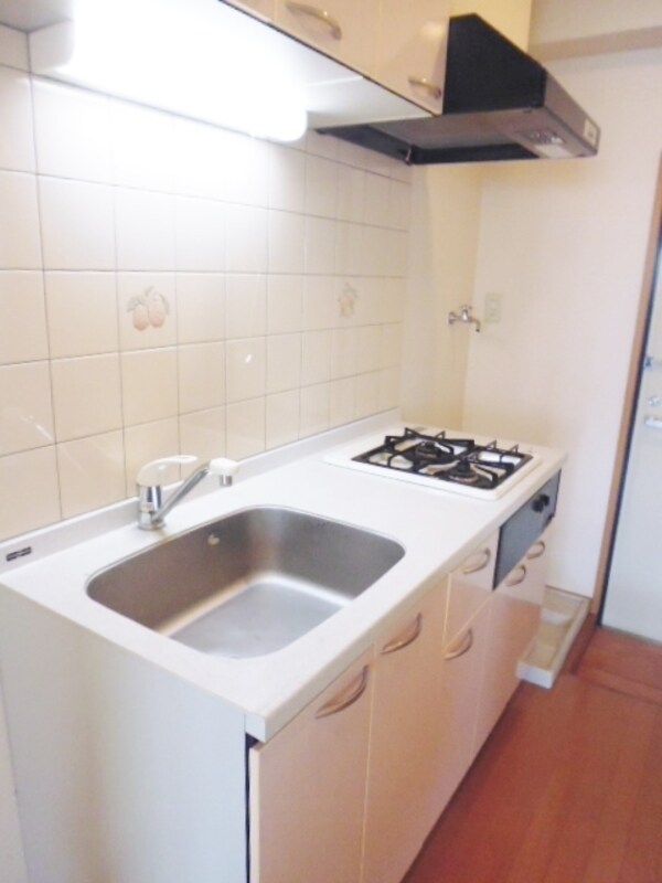 キッチン(★まな板もしっかりと置けます★)