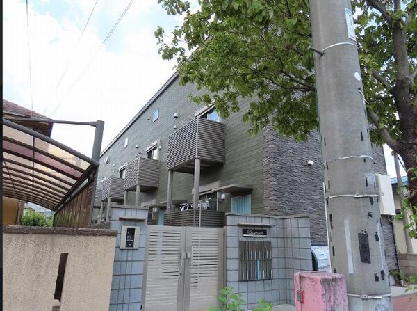 エントランス(外観)