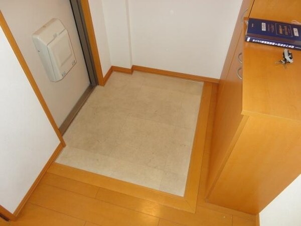 玄関(☆広い玄関ホールです☆)