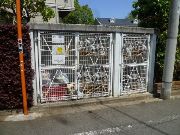 共有部分(★共同ゴミ置き場★)