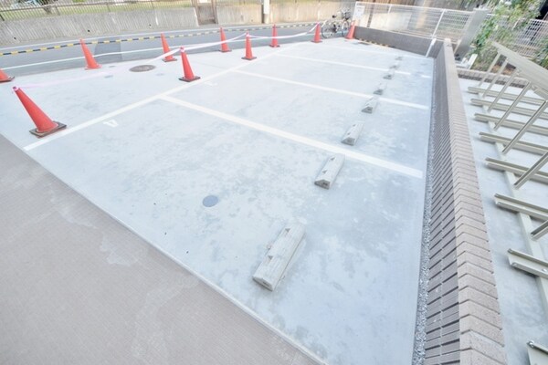 駐車場(★駐車場★)