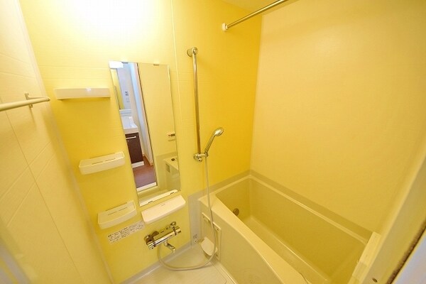 バス／シャワールーム等(別号室参考写真)