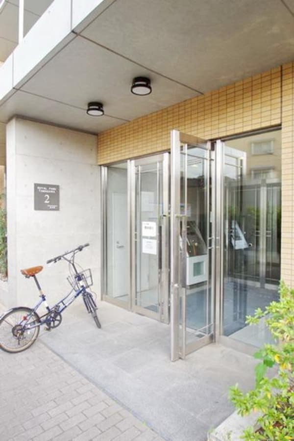 エントランス(★お部屋探しはタウンハウジング稲田堤店まで★)