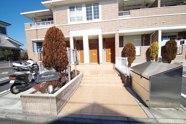 エントランス(★お部屋探しは、タウンハウジング多摩センター店へ★)