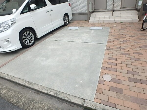 駐車場(★敷地内駐車場★)