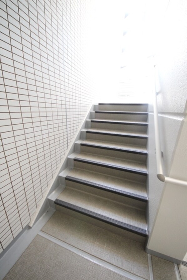 共有部分(★共用の階段です★)