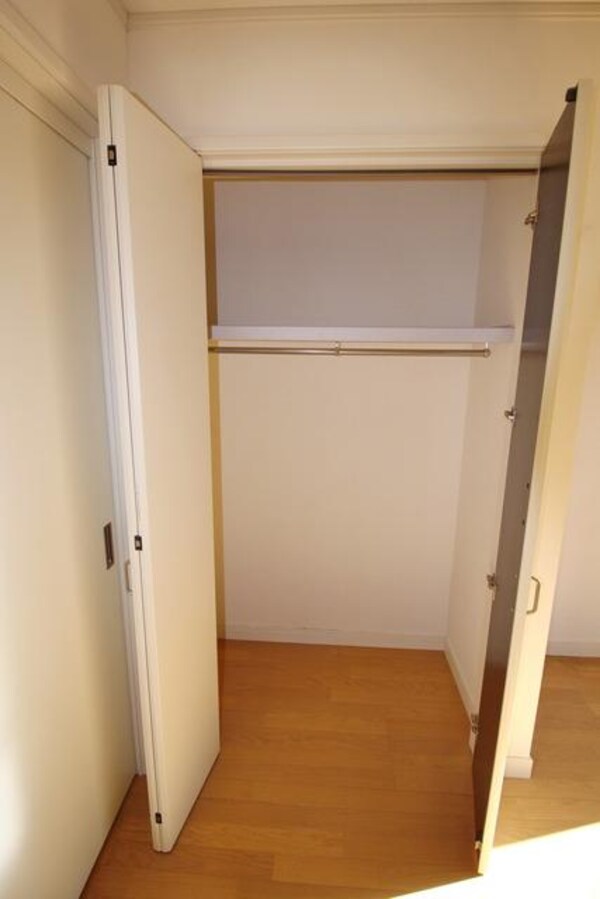 収納(★洋室のクローゼットです★)