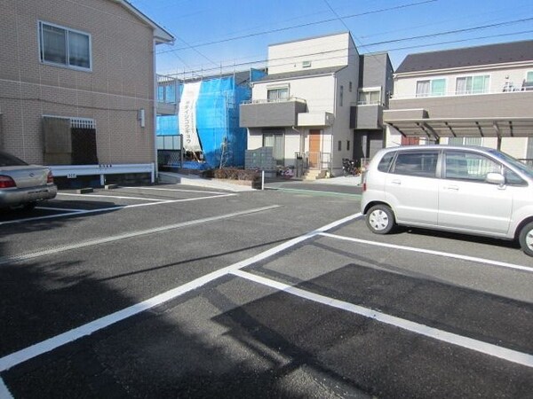 駐車場(★敷地内に駐車場ございます★)