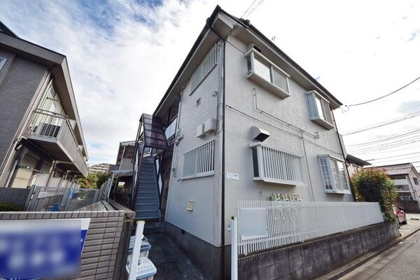 外観(★閑静な住宅街にある2DKのお部屋★)