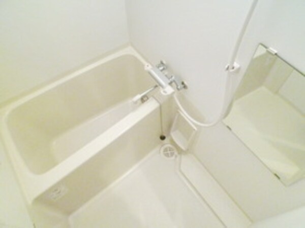 バス／シャワールーム等(★ゆったりとしたバスルーム★)