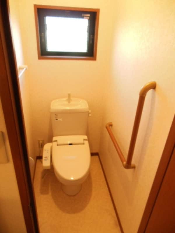 トイレ(★お部屋探しは株式会社タウンハウジング東京まで★)