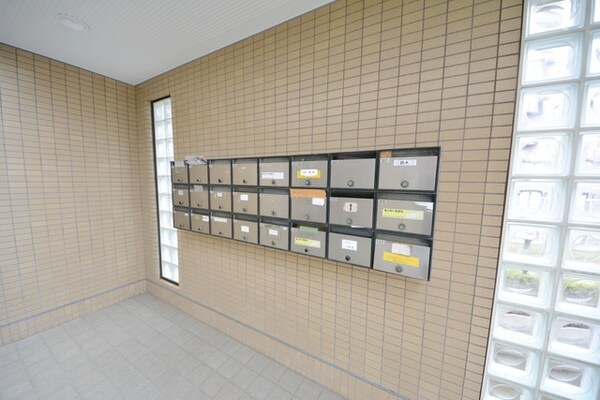 ロビー(★集合ポスト★)