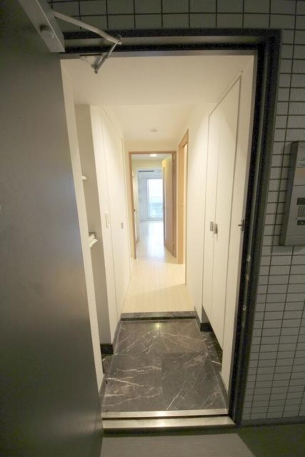 玄関(★お部屋探しはタウンハウジング稲田堤店まで★)