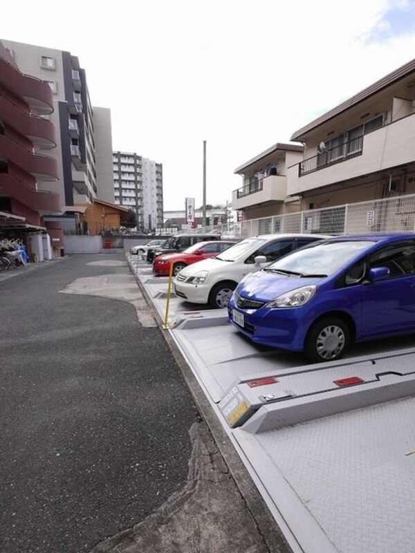 駐車場(★お部屋探しは、タウンハウジング多摩センター店へ★)
