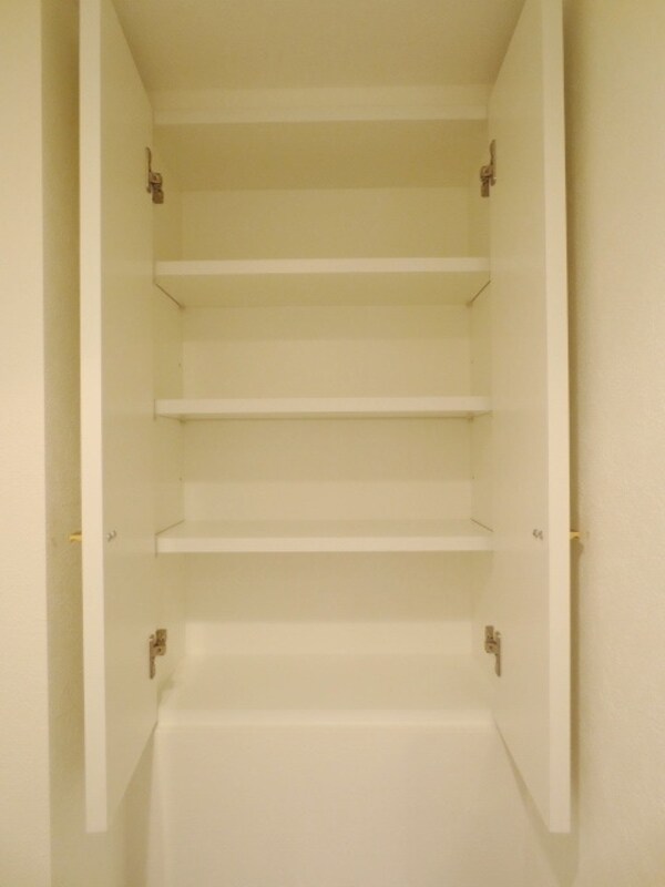 設備(★トイレ上部収納★)