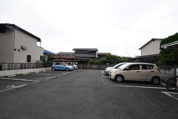 駐車場(★駐車場★)