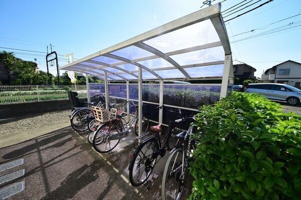 その他(★屋根付きの駐輪場あります★)