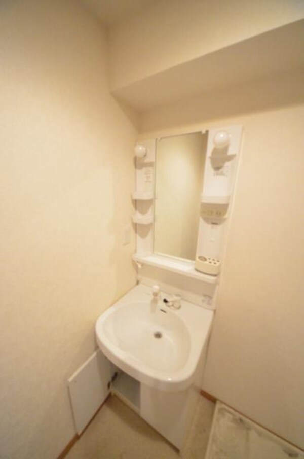 洗面(★お部屋探しは株式会社タウンハウジング東京まで★)