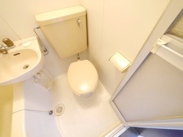 トイレ(★お部屋探しは株式会社タウンハウジング東京まで★)