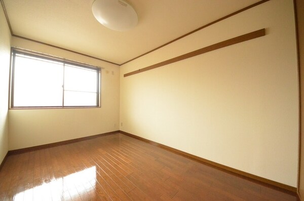 その他室内・内装(綺麗なフローリングのお部屋です♪)