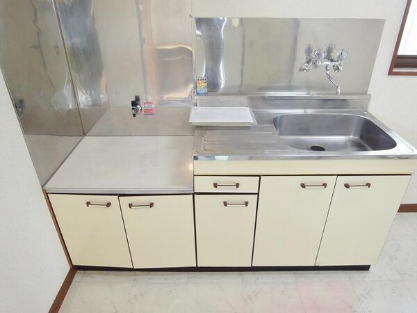 キッチン(★お部屋探しは株式会社タウンハウジング東京まで★)