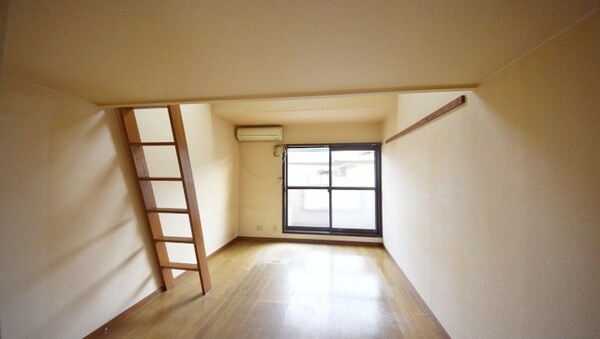 リビング・居室(★お部屋探しは株式会社タウンハウジング東京まで★)