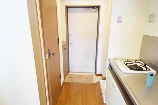 玄関(★玄関★※別部屋参考写真)
