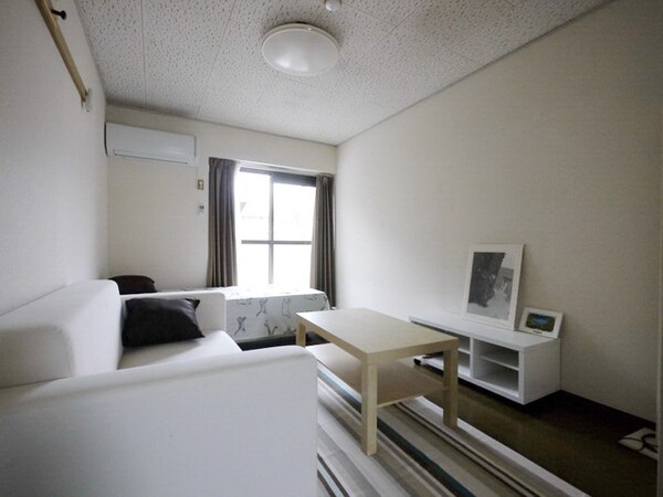 リビング・居室(★お部屋探しは株式会社タウンハウジング東京まで★)
