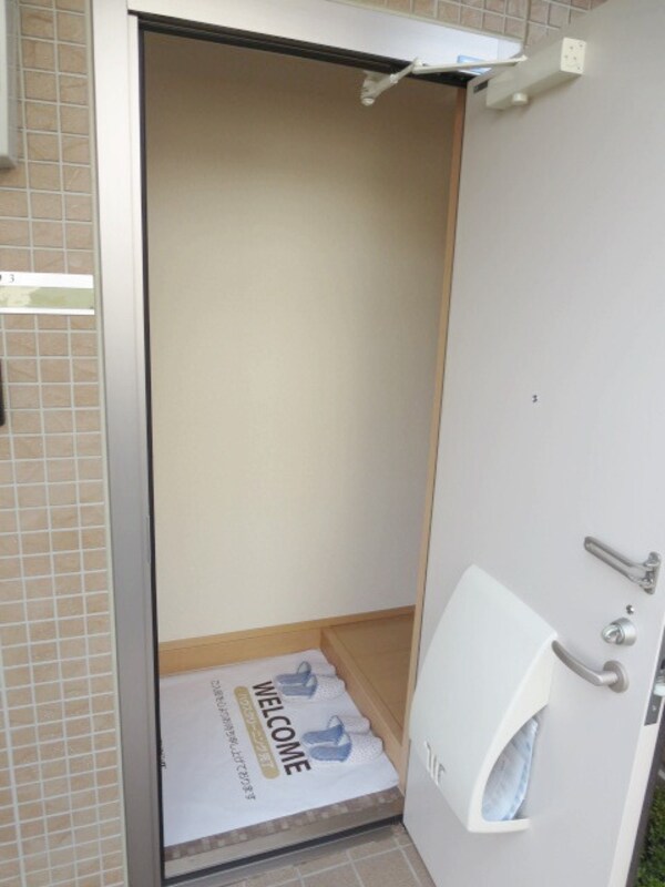 玄関(★お問い合わせはタウンハウジングまで★)