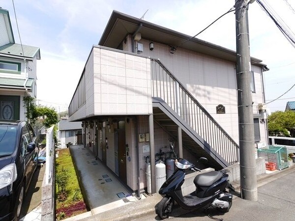 エントランス(★お部屋探しは、タウンハウジング多摩センター店へ★)