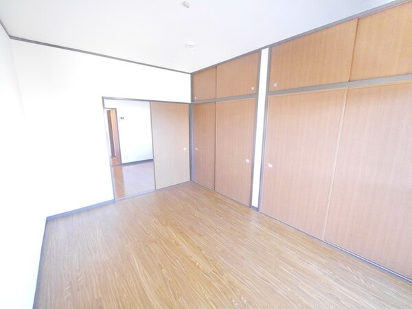 リビング・居室(★お部屋探しは株式会社タウンハウジング東京まで★)