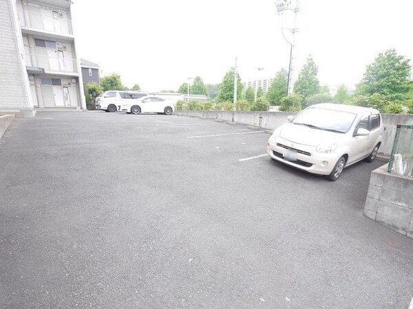 駐車場(★駐車場★)