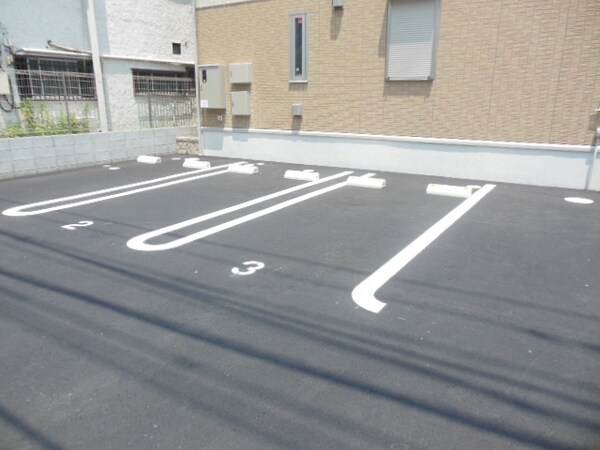 駐車場(～駐車場の空きは要確認～)