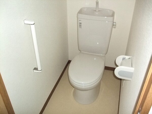 トイレ(★お部屋探しは株式会社タウンハウジング東京まで★)