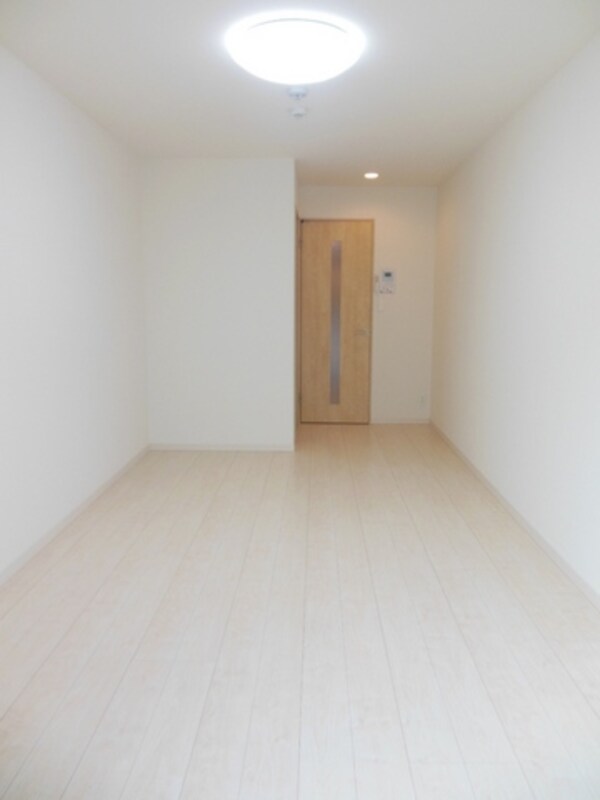 リビング・居室(★白いフローリングのお部屋です★)